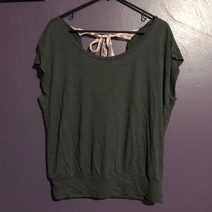 American Eagle dark gray shirt with back bow